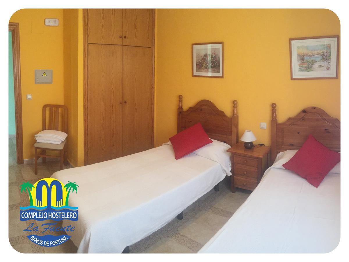 Complejo Hostelero La Fuente Фортуна Экстерьер фото